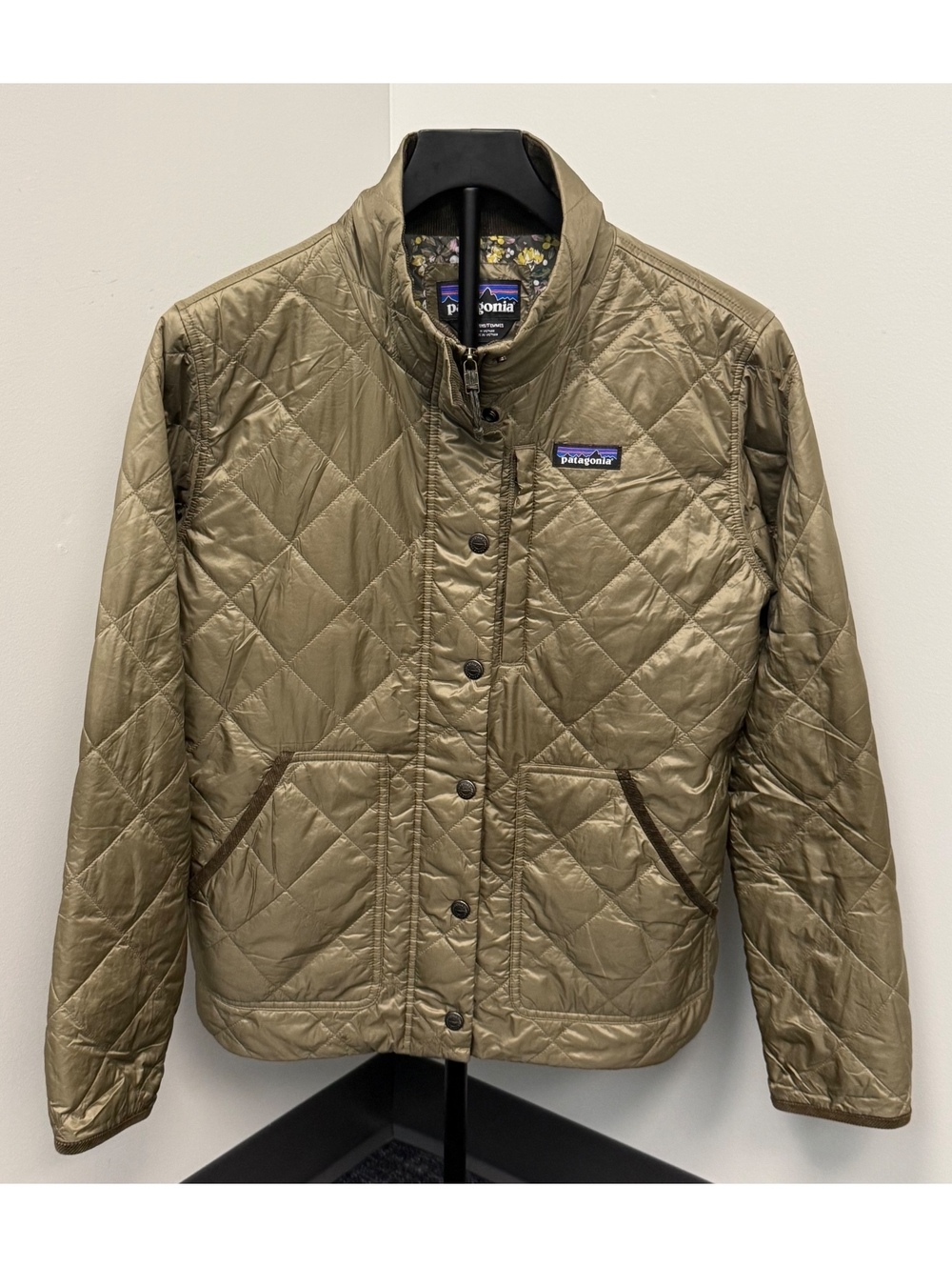 Patagonia Women’s Size Medium Back Pasture Full Zip Sage Khaki Insulated Jacket!